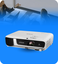 Epson PowerLite W52+ - Proyector 3LCD - portátil - 4000 lúmenes (blanco) - 4000 lúmenes (color) - WXGA (1280 x 800) - 16:10 - Wi-Fi